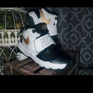 SOLD ike Black Gold and White With Strap Toddler SZ12